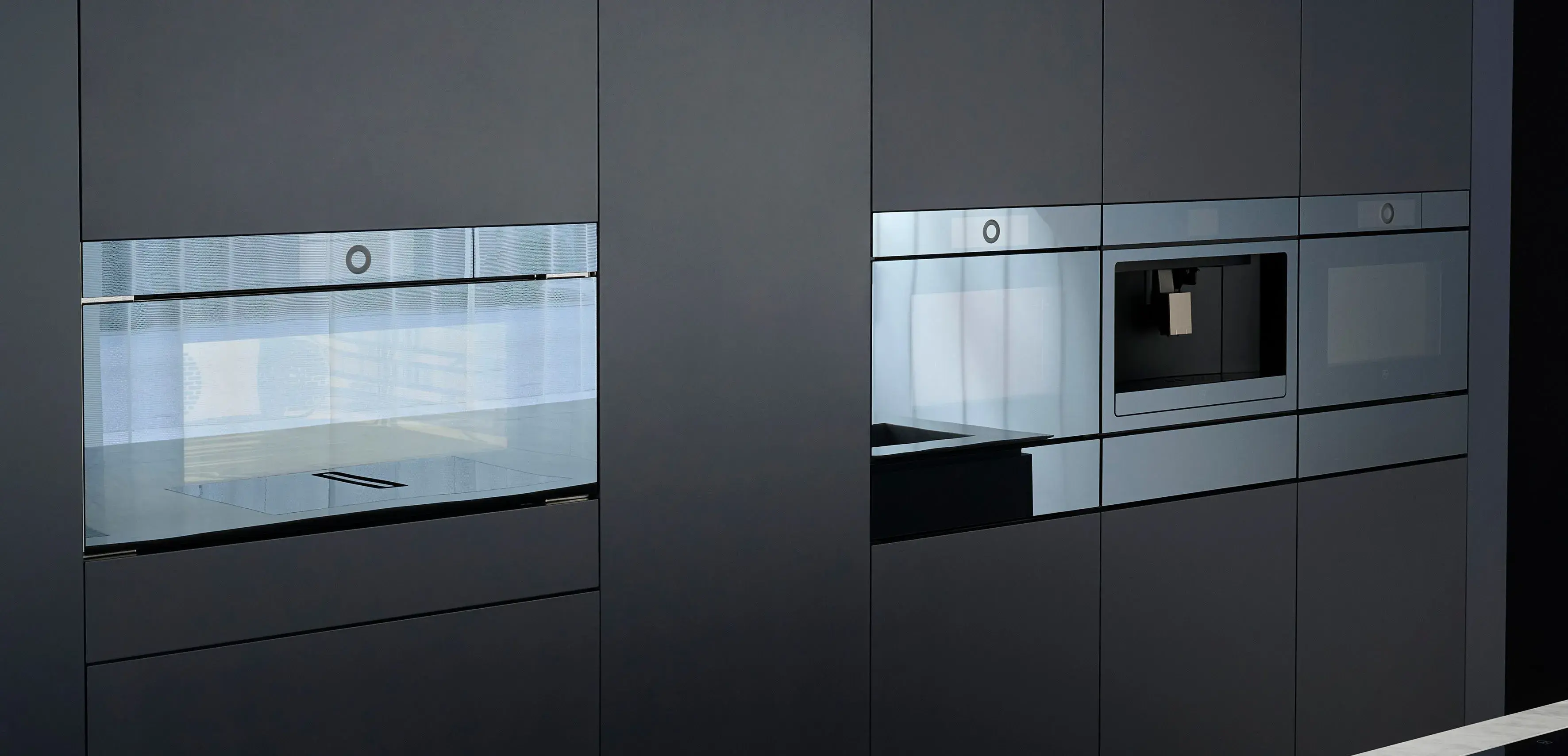 V-ZUG Spiegelglasfronten Einbaugeräte